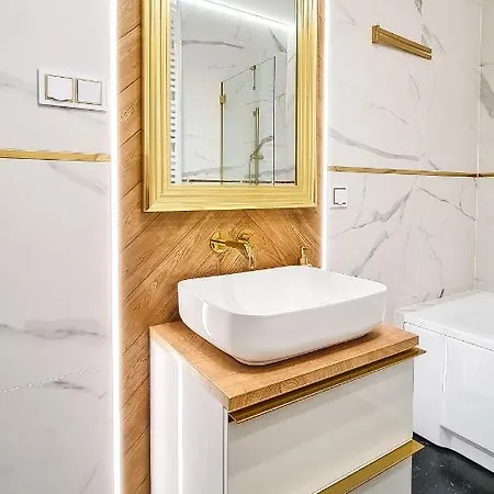 Apartament Gold Przy Księżym Młynie - Garaż - Dostęp Na Kod - Fv *