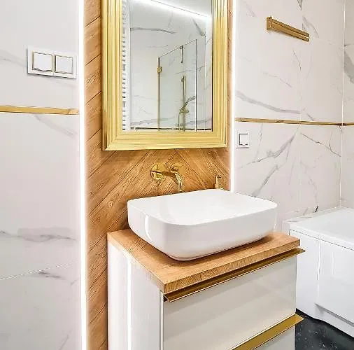 Appartement Gold Przy Ksiezym Mlynie - Garaz - Dostep Na Kod - Fv *